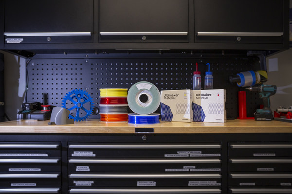 3D 打印领导者 Ultimaker 推出新型 Ultimaker PETG 线材 1 Ultimaker 为工业 3d 打印平台添加 petg 线材