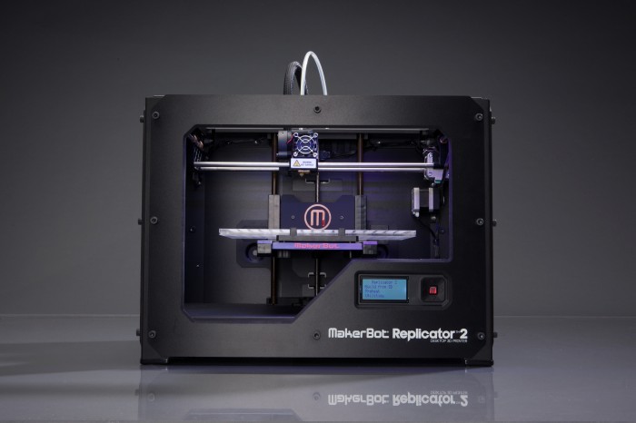 Makerbot replicator2 前视图