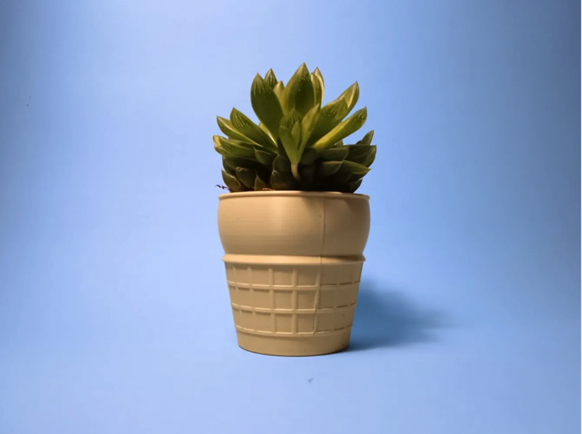 冰淇淋种植园#3Dprint #3DThursday « Adafruit Industries – 制造商、黑客、艺术家、设计师和工程师! 1 Xrontos 的冰淇淋蛋筒花盆 下载免费模型 stl printables com