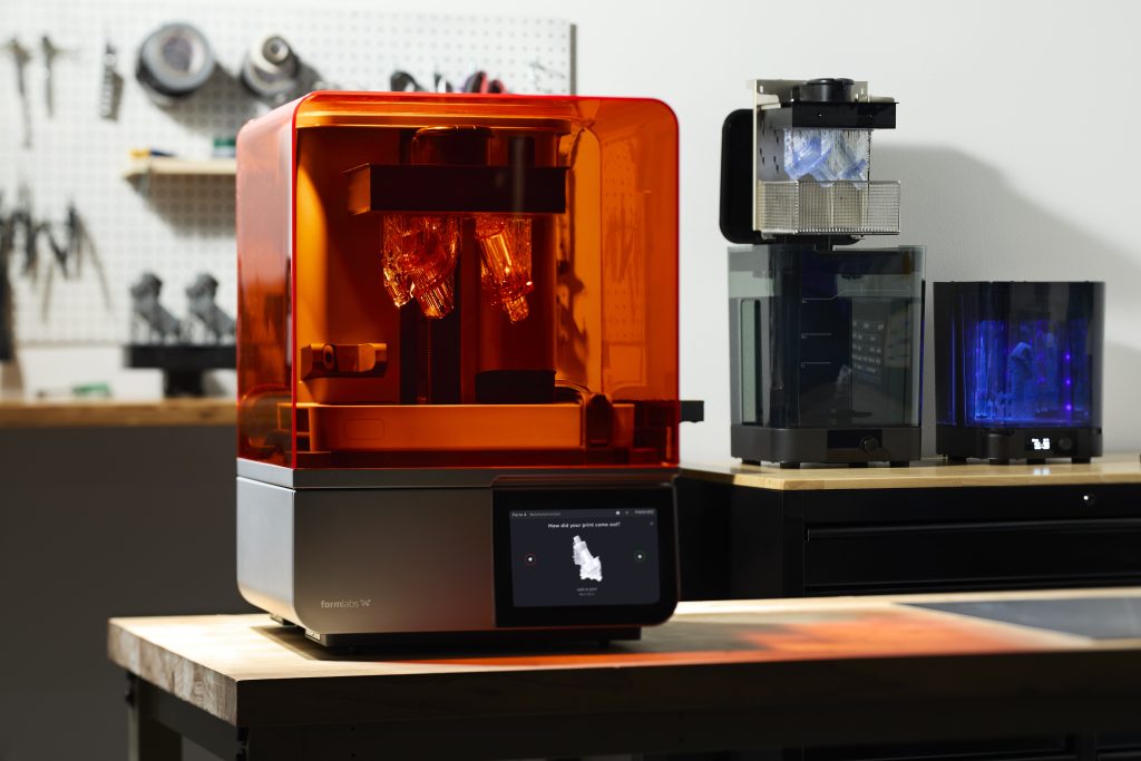 Formlabs form 4 3d 打印机照片。