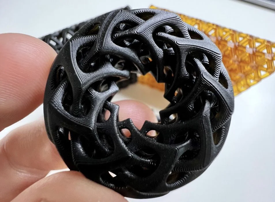PolySpectra 推出适用于家居和...的新型 3D 打印树脂 - 3D打印行业资讯网 1 Cor zero 的 3d 打印零件。照片来自 polyspectra。