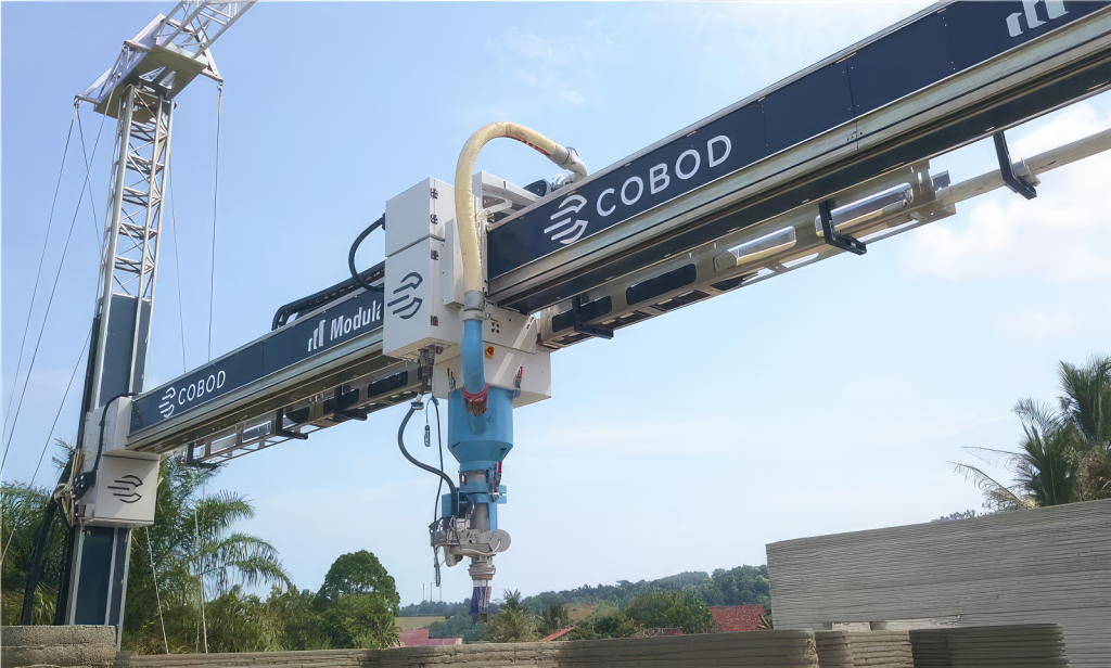 一台 bod3 建筑 3d 打印机在印度尼西亚的一个建筑工地上工作。照片来自 cobod international。一台 bod3 建筑 3d 打印机在印度尼西亚的一个建筑工地上工作。照片来自 cobod international。