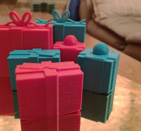 Christmas gift boes 用 3D 打印一个小圣诞节 - 3D打印行业资讯网