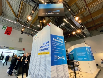 Formnext 2024 上的 Materialise 展台。照片：3D 打印行业。