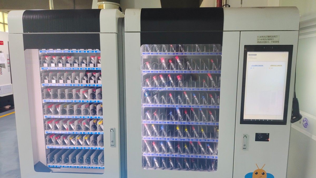 01e7100f6c3b3b02a056bbaef0ed98f7 数控铣加工视频，带你解锁加工新技巧