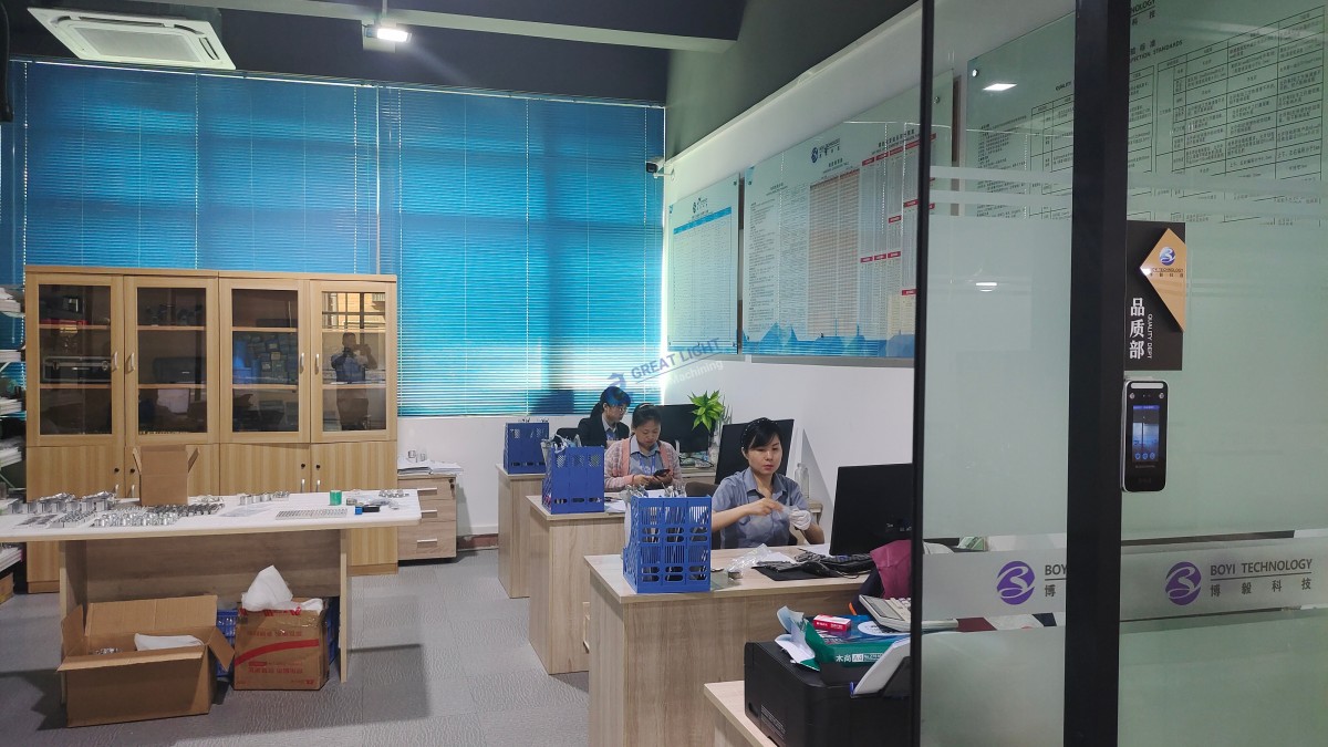 53962b9792ba90e2ea76ea348b8d928e 数控加工设施全知道，快来了解！