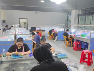 6e2b6eb1c3a8bcd5870f2d6502f8be34 数控加工难题：八凸台凸模如何高效搞定？