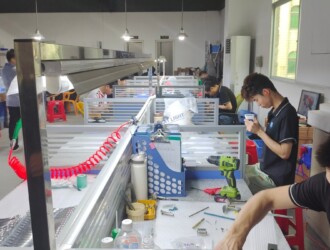 91e8b4d6a3248f1ae59cbdbe4c2881ba 揭秘：玻璃数控加工的5大核心特点