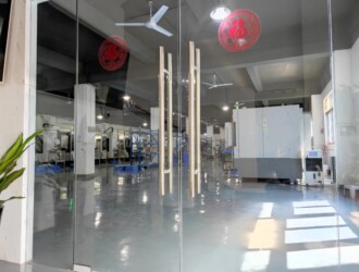 d30b687f5bef3213e2c4f79826178fc3 数控车床揭秘：葫芦加工全流程图解，你见过吗？