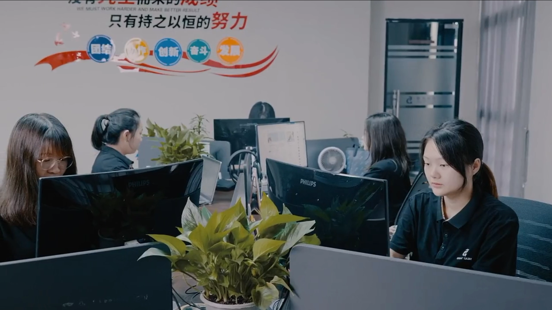 湖南数控铣床加工价大揭秘!速看! 1 d4439fcb246395dae8ae0643de559d00 湖南数控铣床加工价大揭秘!速看!