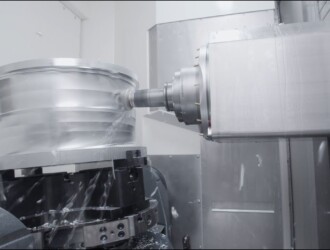 efdb998e3bfc88f20f2f6c5c59fde2c9 上海数控机床加工精度不够？3个关键步骤实现高精度飞跃