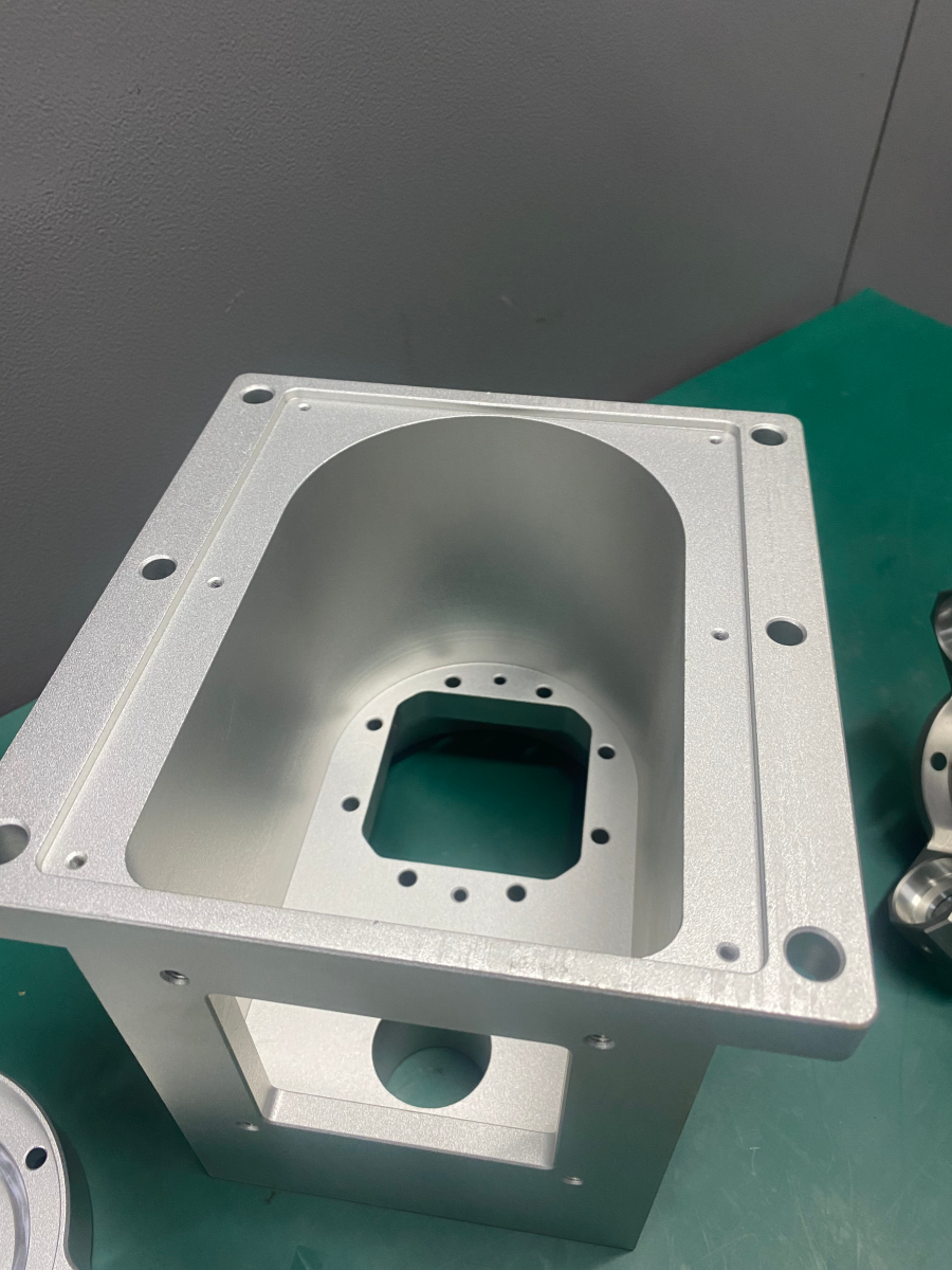 24cd05bf2aeb888f0c862a8477ecb05e 达州数控车削加工，为何它是西南制造商的优选？